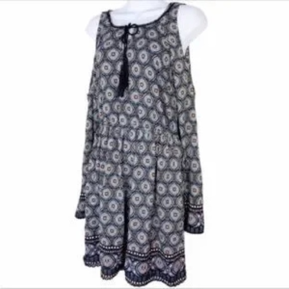 Stylish Black and White Kids Dress - Picture 1 of 8